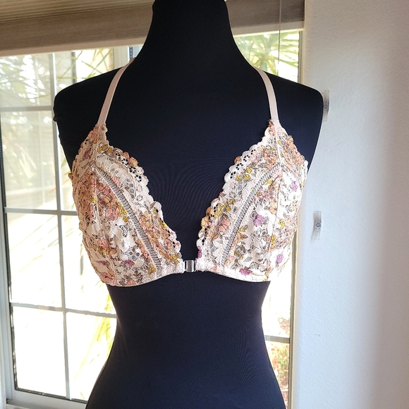 Victoria's Secret Other - 🍒EUC🍒 RARE VS BBV UNLINED PLUNGE 34DD